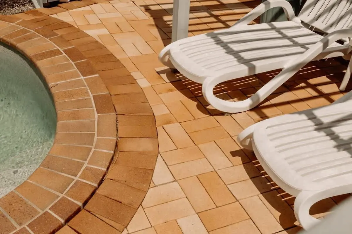 Coastal Charm - Pet & Family Friendly Apartment Marcoola