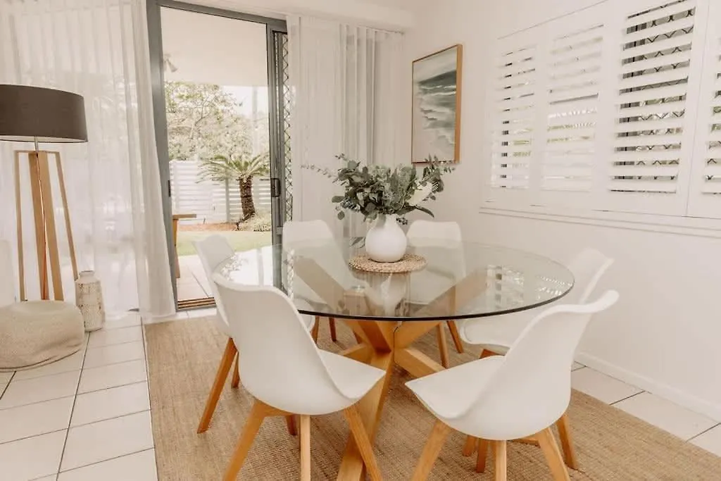 Coastal Charm - Pet & Family Friendly Apartment Marcoola 0*,